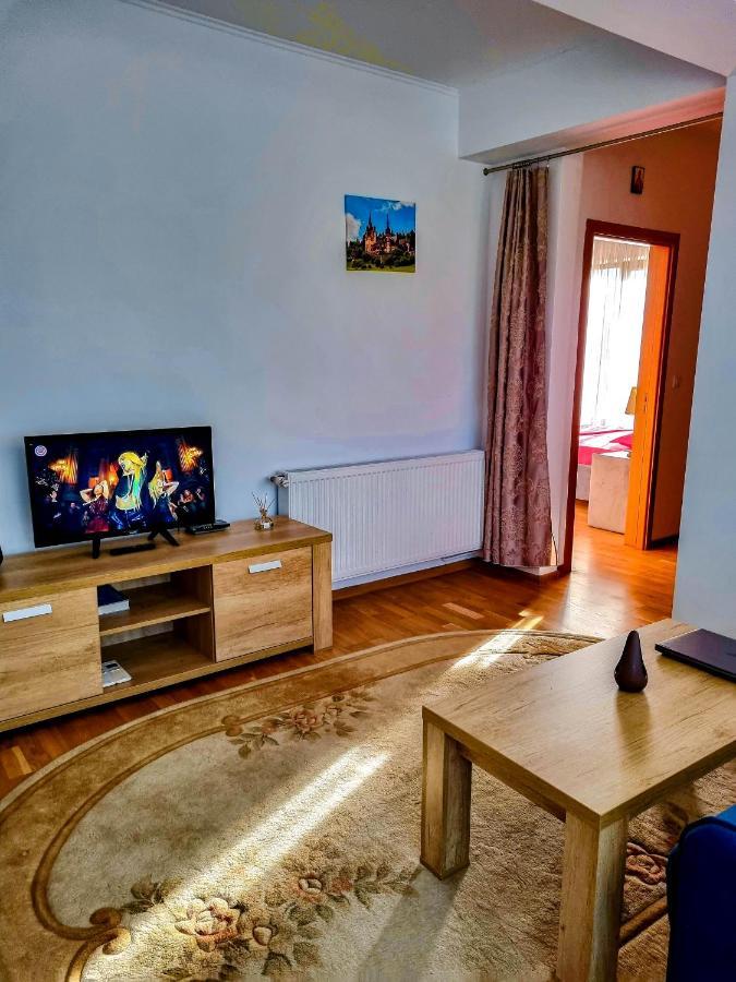 Hella Apartament Mamaia-Nord นาโวดาริ ภายนอก รูปภาพ