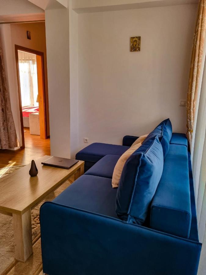 Hella Apartament Mamaia-Nord นาโวดาริ ภายนอก รูปภาพ