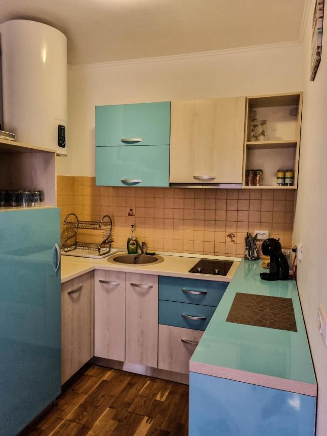 Hella Apartament Mamaia-Nord นาโวดาริ ภายนอก รูปภาพ