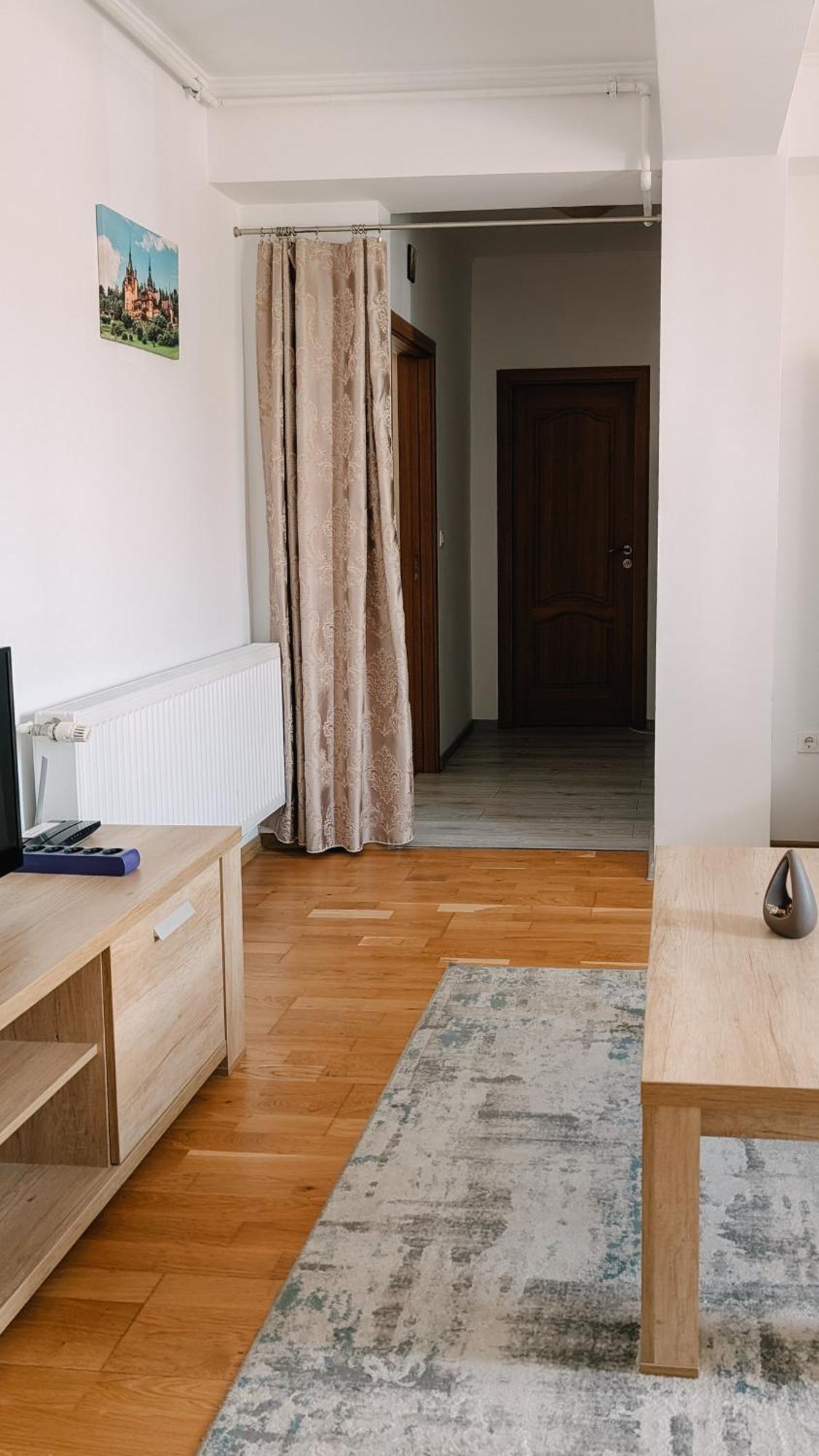 Hella Apartament Mamaia-Nord นาโวดาริ ภายนอก รูปภาพ