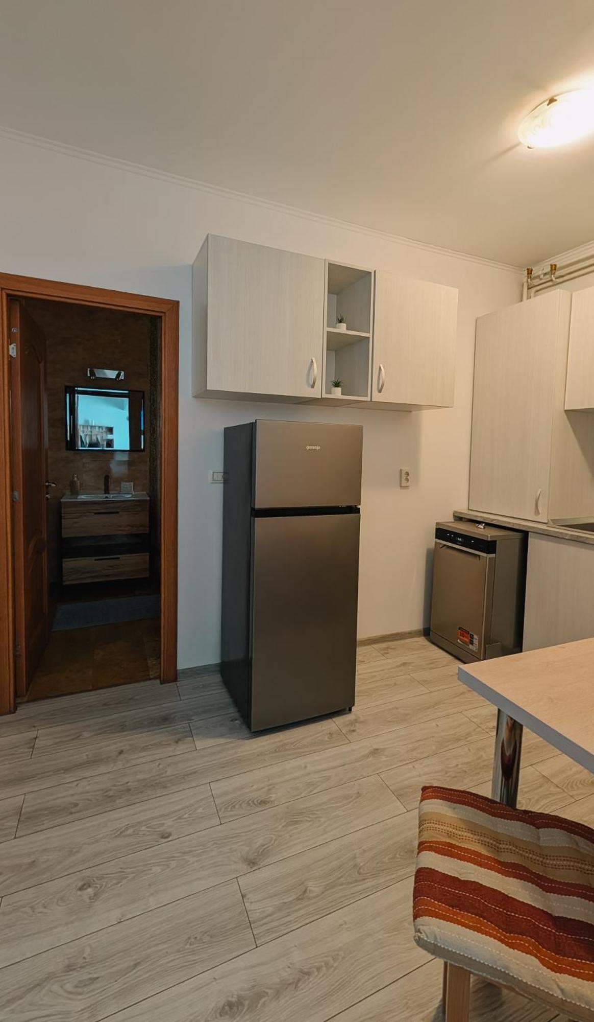 Hella Apartament Mamaia-Nord นาโวดาริ ภายนอก รูปภาพ